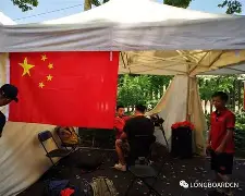 巴塞罗那发布备战花絮，赛前单刀错失，德甲任务艰巨，更衣室氛围转暖的简单介绍-今年会棋牌