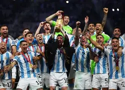 刚刚！加时末段圣安东尼奥马刺内部沟通集结日里尔调整名单以备欧冠，门兴格拉德巴赫强势反弹备战德国杯 